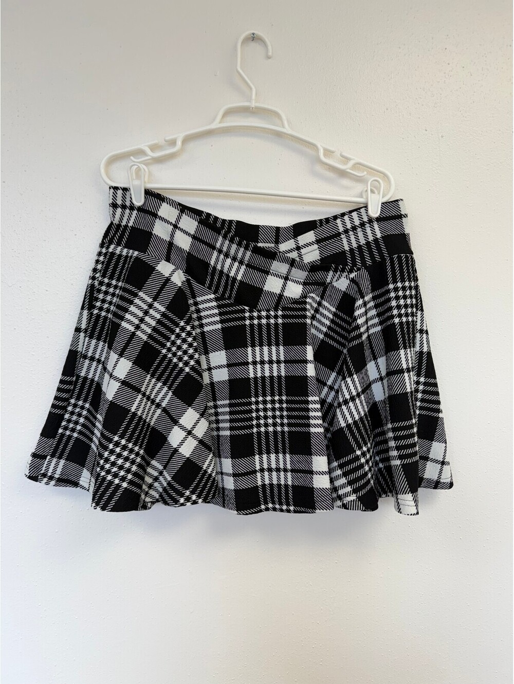 Shein Curve Black and White Plaid Skater Skirt Plus Size 1XL
